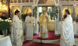 Θεία Λειτουργία στον Άγιο Διονύσιο Αχαρνών