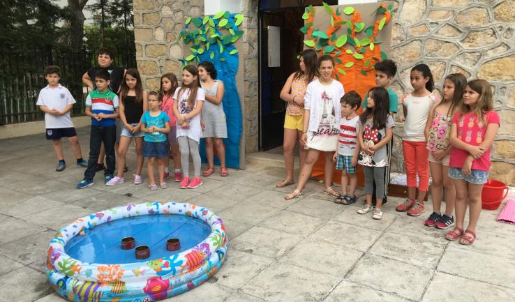 «Στο Νησί της Φιλαρέτης» η φετινή λήξη των κατηχητικών συντροφιών της Βαρυμπόμπης