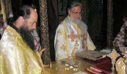 Επίσκεψη Μητροπολίτη Ιλίου στο Άγιον Όρος
