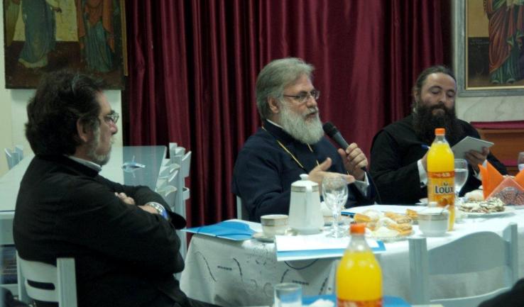 Α' συνάντηση στελεχών γραφείου επί των αιρέσεων